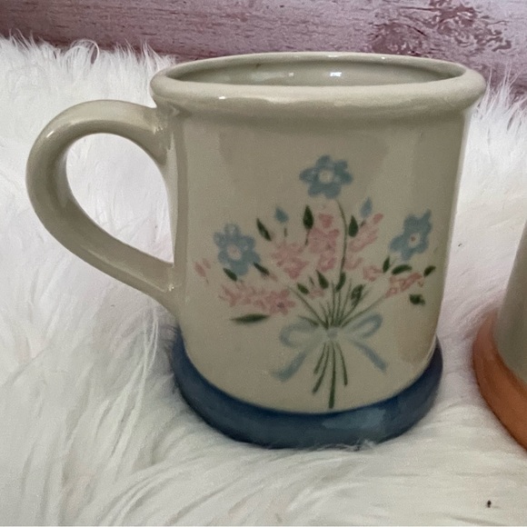 Set Of 3 Vtg Ceramic Coffee Mugs Cups Floral Bouquet Taiwan Spring Cottage Core - Picture 4 of 12